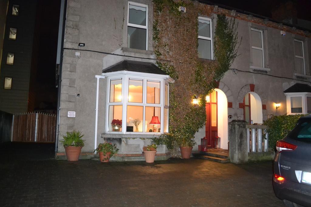Aine Rose Guest Accommodation Dublin Exteriör bild